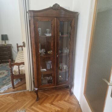polovni plakari beograd: Stilske vitrine