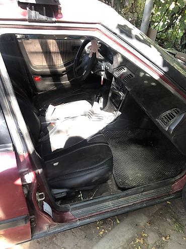гольф 3 багажник: Mazda 323: 1994 г., 1.6 л, Механика, Бензин, Хэтчбэк — 5