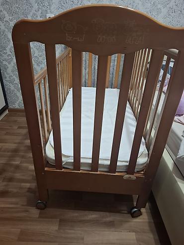 Манежи-кровати: Детская кровать 0+дерево 100% матрас намотрасник пуховые одеяло+ at lalafo.kg — 7 Манежи-кровати: Детская кровать 0+дерево 100% матрас намотрасник пуховые одеяло+ — 7