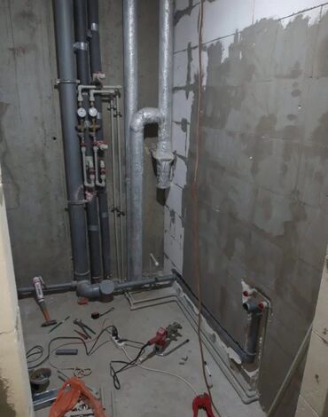 Монтаж и замена сантехники: Монтаж и замена сантехники Больше 6 лет опыта — 17