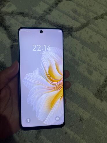 раскладные кнопочные телефоны: Tecno Camon 19, Б/у, 128 ГБ, цвет - Зеленый, 2 SIM