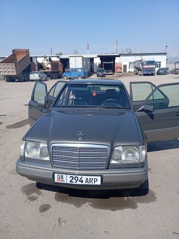 панель охлаждения: Mercedes-Benz W124: 3.2 л, Автоматтык, Бензин, Седан