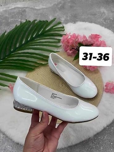 nike lilly: Cipelice lakovane za devojčice NOVO! Brojevi dati na slici 2300 din — 1