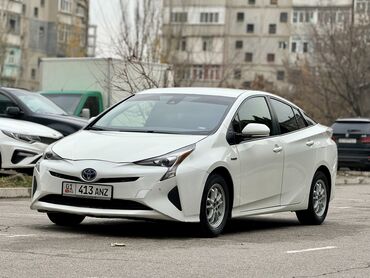 Toyota: Toyota Prius: 2018 г., 1.8 л, Автомат, Гибрид, Хэтчбэк