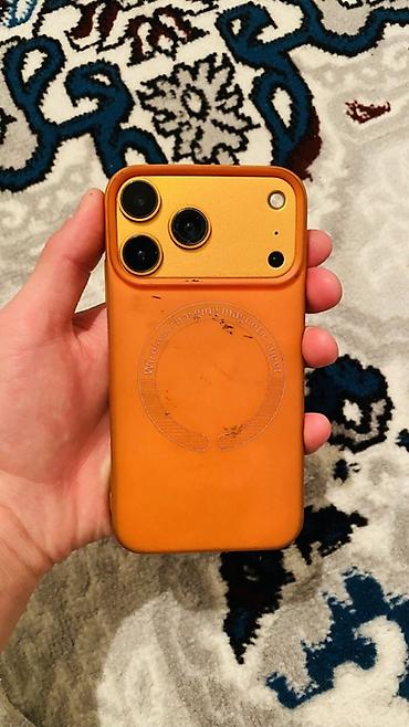 айфон zr: IPhone 11, Б/у, 128 ГБ, Оранжевый, Чехол, 100 % — 2