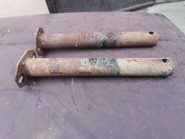 Auto delovi: Nosaci zadnjeg branika Lada 2121,21213,21214 Niva. Polovno, ocuvano — 4