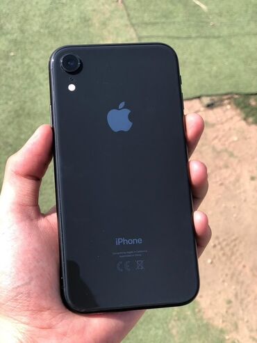 iphone xs обмен: IPhone Xr, Б/у, 64 ГБ, Черный, Зарядное устройство, Чехол, 79 %