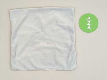Pillowcases: PL - Pillowcase, 34 x 34, color - Multicolored, condition - Very good at lalafo.pl Pillowcases: PL - Pillowcase, 34 x 34, color - Multicolored, condition - Very good