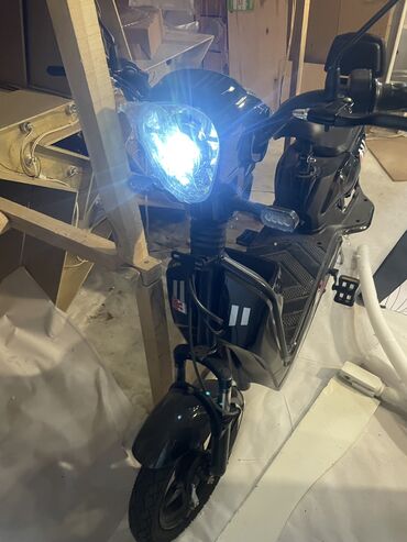 фольксваген поло 1: 80 sm3, 2024 il