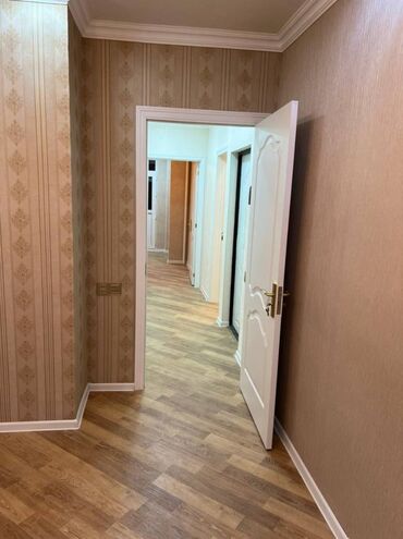 Köhnə tikili: Bakı, 2 otaqlı, Köhnə tikili, m. Əhmədli, 60 kv. m — 11