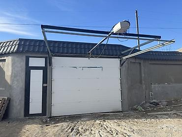 seyf qapi modelleri: Avtomatik Seksional Panel qaraj qapıları və pultla idarə olunan — 2