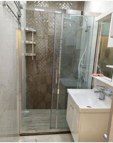Duş kabinaları, arakəsmələr: Yeni Arakəsmə, Pulsuz çatdırılma — 16
