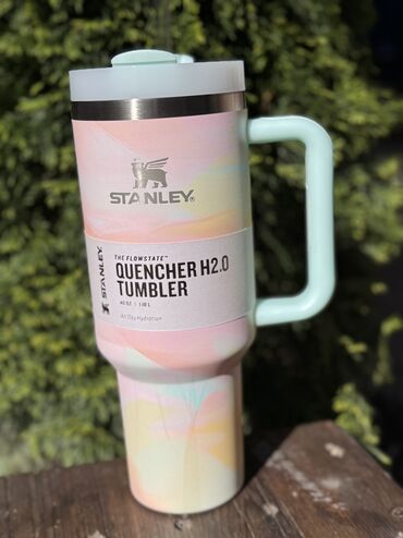 Стаканы: Термокружка Stanley😍😍😍 Объем 1,18л и 0,8л Все цвета в наличии Держит — 7