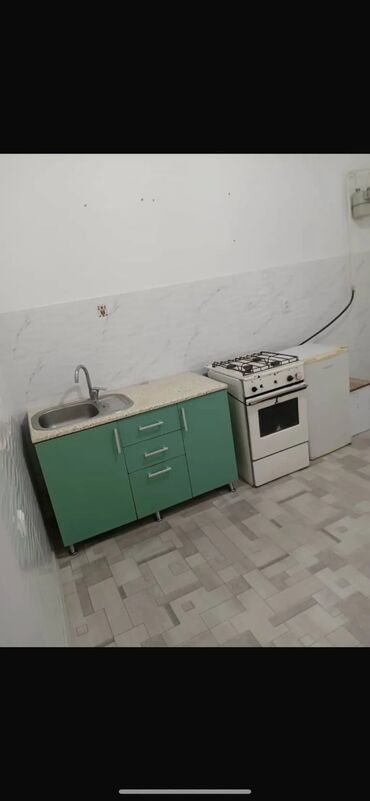 сдается комната кок жар: 1 бөлмө, Кыймылсыз мүлк агенттиги, Чогуу жашоосу жок, Жарым -жартылай эмереги бар