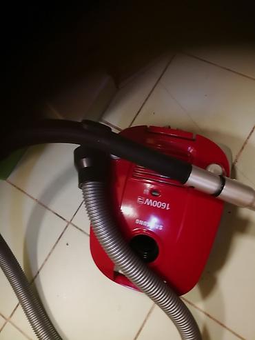 rund aparat: Usisivač Samsung 1600w sa platnenom kesom. Ispravan provereno i dobro — 4