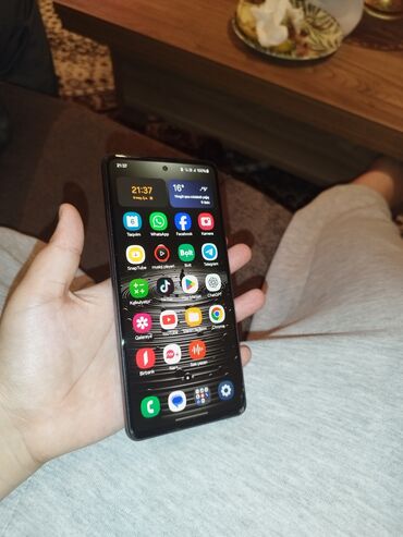 Samsung: Samsung Galaxy A72, 128 GB, rəng - Qara, Zəmanət, Barmaq izi, Simsiz şarj lalafo.az -da Samsung: Samsung Galaxy A72, 128 GB, rəng - Qara, Zəmanət, Barmaq izi, Simsiz şarj