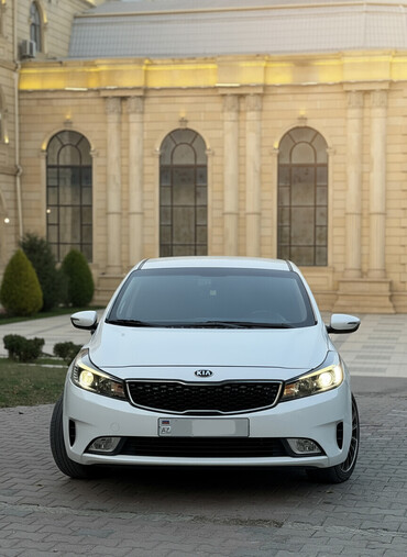 Kia: Kia Cerato: 1.6 l | 2017 il Sedan -da lalafo.az — 1 Kia: Kia Cerato: 1.6 l | 2017 il Sedan — 1