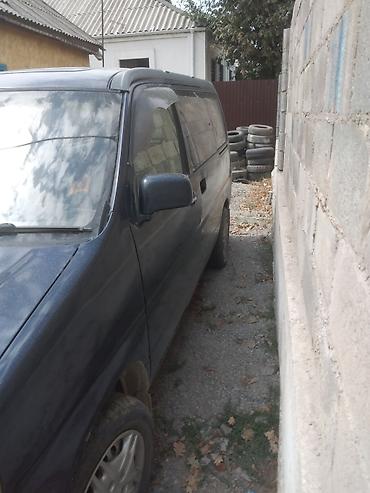 crown 813: Mercedes-Benz W124: 1989 г., Универсал — 7