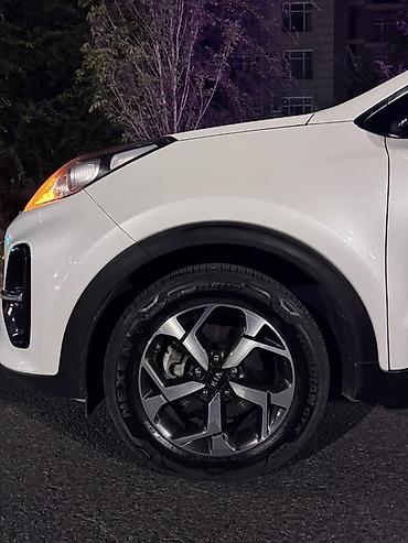 спортейдж 2018: Kia Sportage: 2020 г., 2 л, Автомат, Дизель, Кроссовер — 4