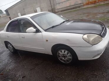 машина ош матиз: Daewoo Nubira: 2001 г., 1.5 л, Автомат, Бензин