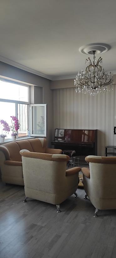 Yeni tikili: 4 otaqlı, Yeni tikili, m. Elmlər Akademiyası, 182 kv. m — 19