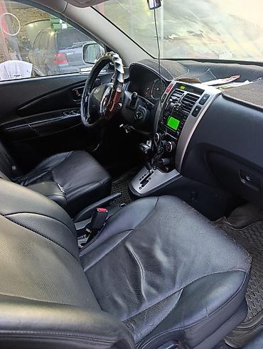 Hyundai: Hyundai Tucson: 2008 г., 2 л, Автомат, Дизель, Кроссовер — 9