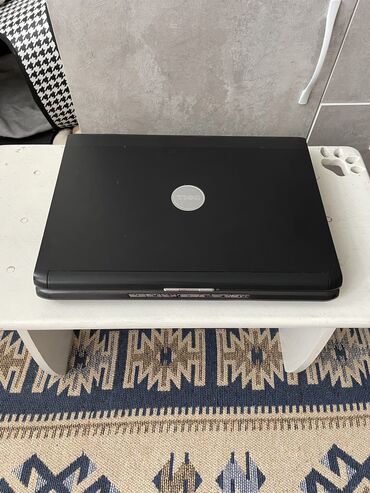Ноутбуки: Ноутбук, Dell, 2 ГБ ОЗУ, Intel Celeron, Б/у, память HDD