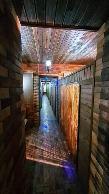 Restoran, kafelər: Köhnə Günəşlidə, Venesiya Şadlıq Sarayı yaxınlığında, Turş su — 10