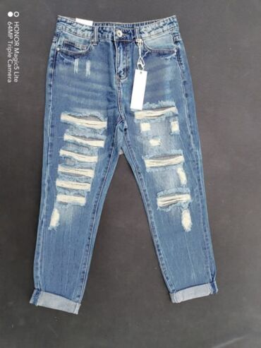 mugler pantalone: M-M-M-M-L (beli konac)

2200 din🌀