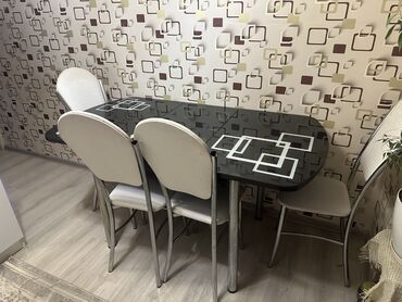 кровать кровать кровать: Продается стеклянный стол со стульями. Состояние хорошее,есть