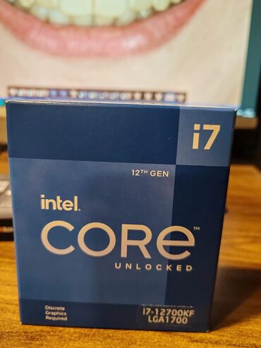 Kompüter ehtiyyat hissələri: Prosessor Intel Core i7-12700K • Prosessor Intel Core i7-12700K