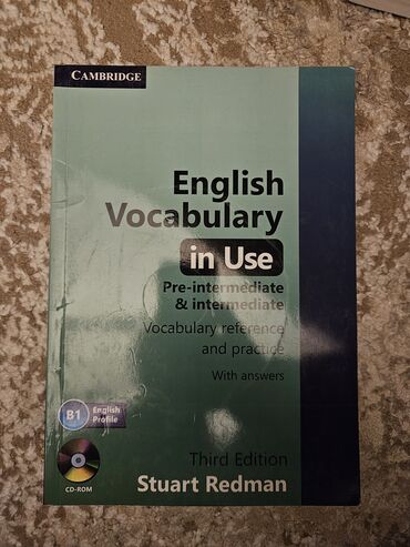 gulnare umudova ingilis dili test kitabi: Cambridge English Vocabulary in Use
İngilis dili kitabı
Yazılı deyil