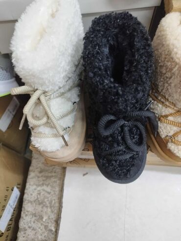 Ugg čizme: 25-36 3200 — 3