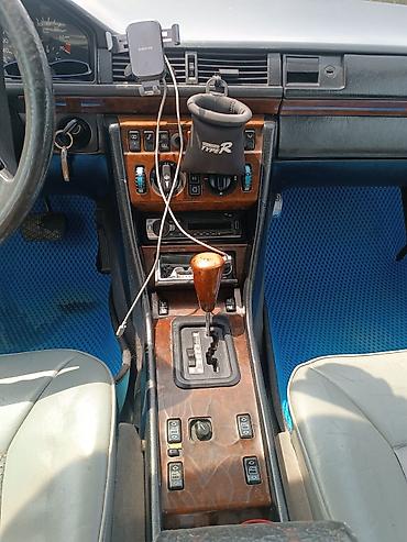 ключи: Mercedes-Benz W124: 1992 г., 3.2 л, Автомат, Бензин, Седан — 7