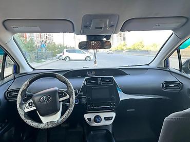 highlander 2: Toyota Prius: 2018 г., Гибрид, Хэтчбэк — 4