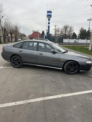 Mazda: Mazda 626: 1992 г., 2.5 л, Механика, Бензин, Седан — 6