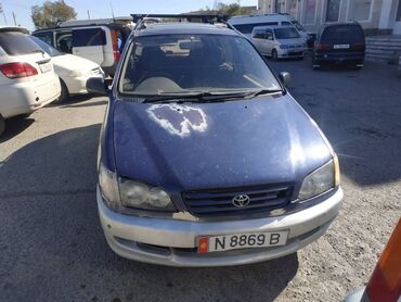 Toyota: Toyota Ipsum: 1998 г., 2 л, Автомат, Бензин, Минивэн