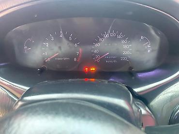Hyundai: Hyundai Elantra: 1.6 l | 1997 il Universal — 23