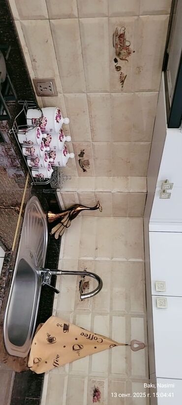 Uzunmüddətli kirayə mənzillər: Bu mənzil müasir dizaynlı mətbəx dəsti və geniş qonaq otağı ilə rahat -da lalafo.az — 8 Uzunmüddətli kirayə mənzillər: Bu mənzil müasir dizaynlı mətbəx dəsti və geniş qonaq otağı ilə rahat — 8