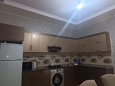 Mətbəx mebeli: Salam Mebeli deyişirem ona görə satlır əla veziyetdedir 800 AZN Riyal — 2