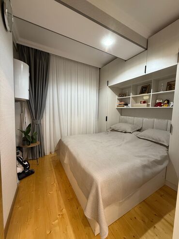 Otel, kafe, restoranlar: Xadimə tələb olunur, İstənilən yaş, Təcrübəsiz, Dəyişən qrafik, Aylıq ödəniş