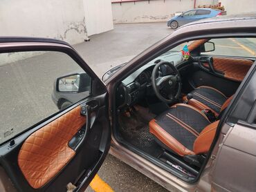 Opel: Opel Astra: 1.6 l | 1996 il 12345 km Universal — 8