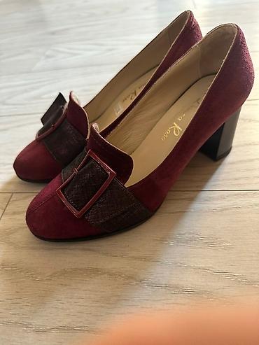 donna cavaletti: Donna Rossa qadın ayaqqabıları - Model: klassik qapalı burunlu, qalın — 2