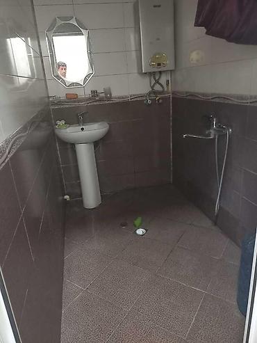 badamdar: İcarəyə verilir 3 otaqlı köhnə tikili 65 m², Əhmədli m. 650 AZN/ay 3 — 5