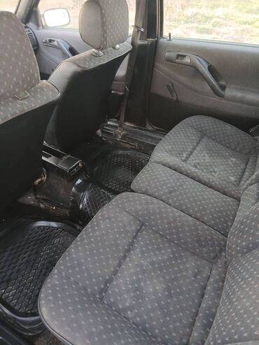 Volkswagen: Volkswagen Passat: 1994 г., 1.8 л, Механика, Универсал at lalafo.kg — 8 Volkswagen: Volkswagen Passat: 1994 г., 1.8 л, Механика, Универсал — 8