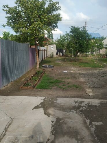 купить дом в рассрочку от хозяина: Времянка, 60 м², 4 комнаты, Собственник, Старый ремонт