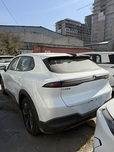 чанган депал: Changan : 2026 г., Электромобиль, Кроссовер — 4