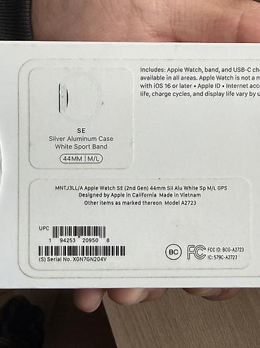 один наушник: Продаю apple watch SE 2 44 Все в хорошем состояние АКБ 90% Все в — 4