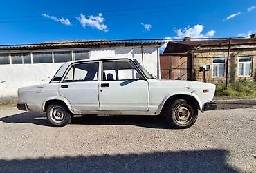 дэу ланос запчасти: VAZ 2107, ağ rəng, 4 qapılı sedan. Əsas xüsusiyyətlər: - — 3