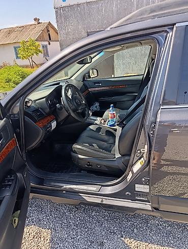 old man: Subaru Outback: 2011 г., 2.5 л, Автомат, Универсал — 2